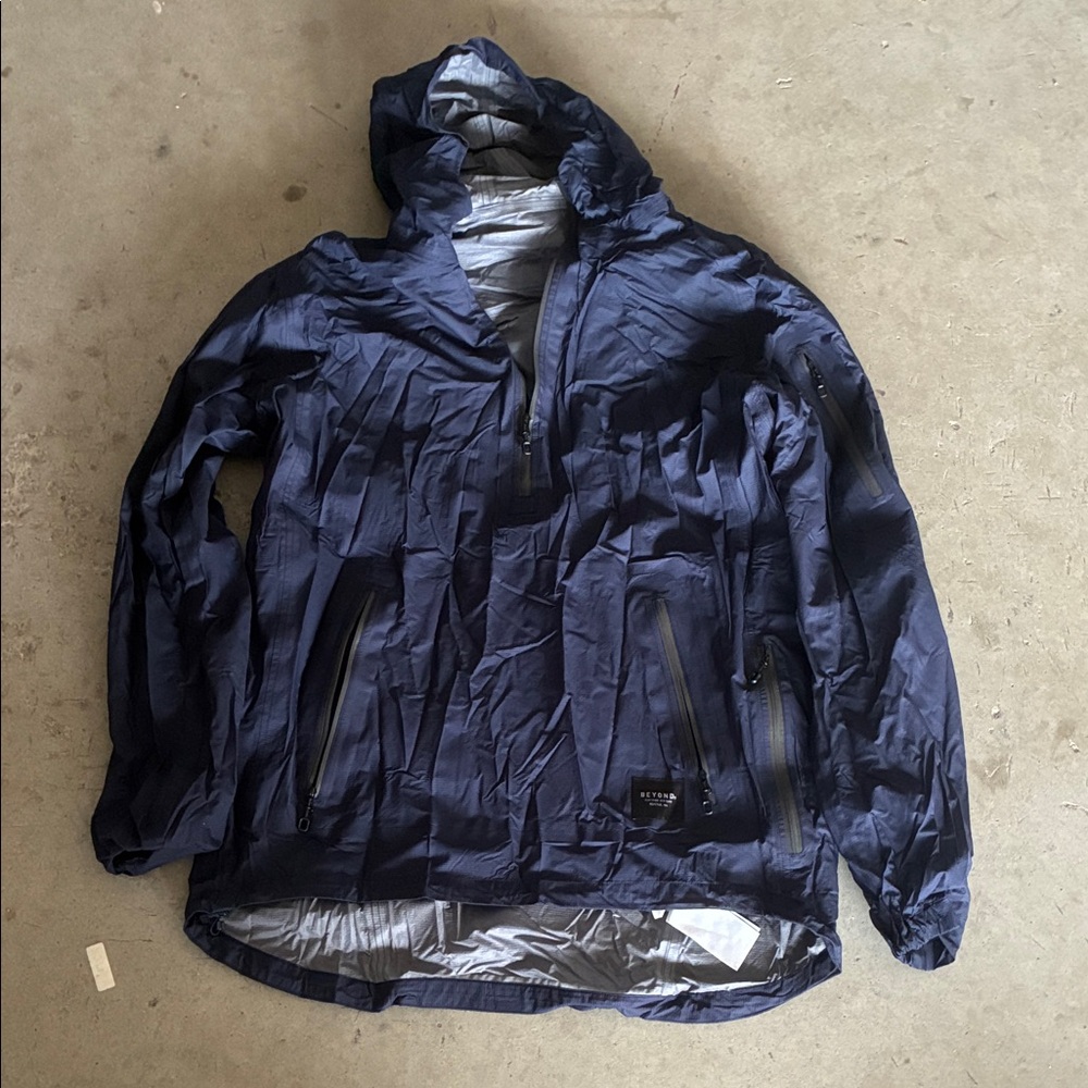 Beyond clothing level 5 windbreaker navy blue pull over 1/4 zip large